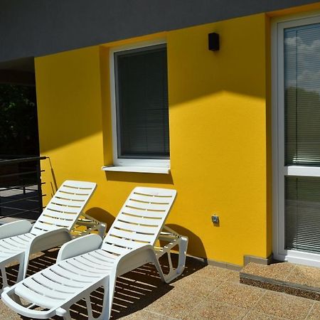 Promenád apartmán Veľký Meder Esterno foto