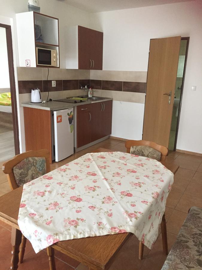 Promenád apartmán Veľký Meder Esterno foto