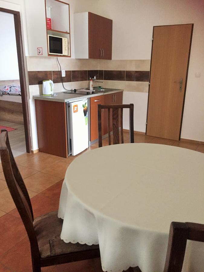 Promenád apartmán Veľký Meder Esterno foto