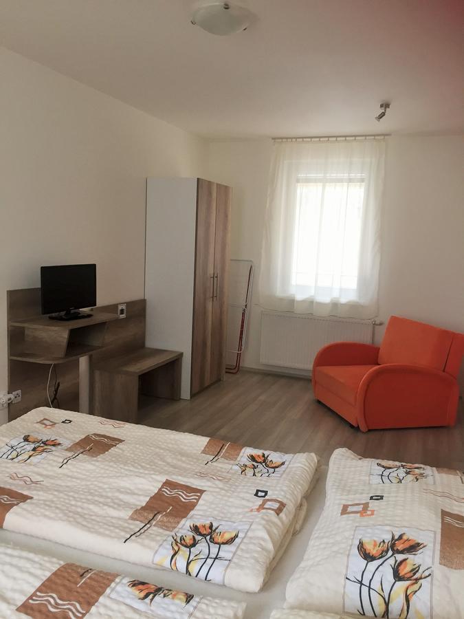 Promenád apartmán Veľký Meder Esterno foto