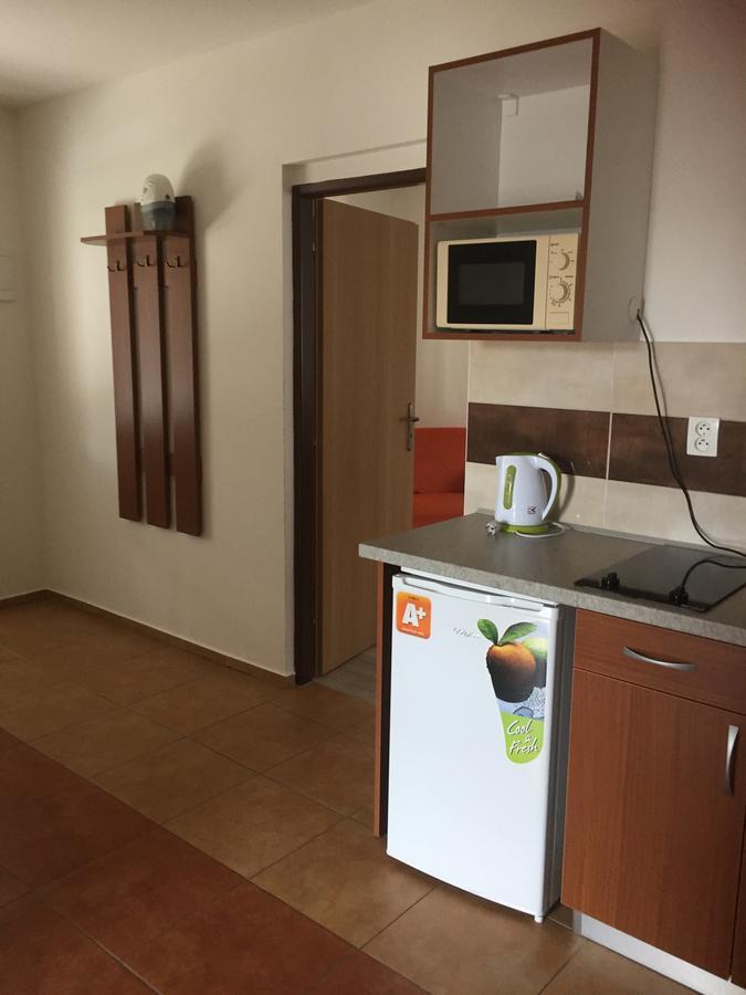 Promenád apartmán Veľký Meder Esterno foto