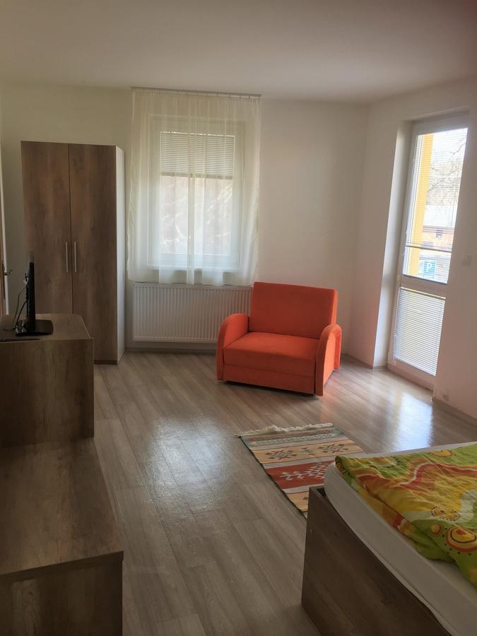Promenád apartmán Veľký Meder Esterno foto